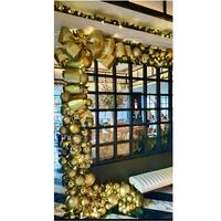 Picture of Golden Holiday Glitz