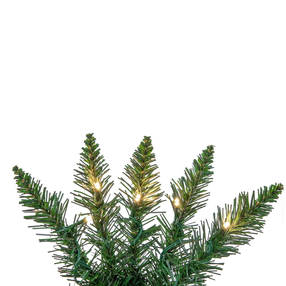 A103666LED - Durham Pole Pine Christmas Tree | Vickerman