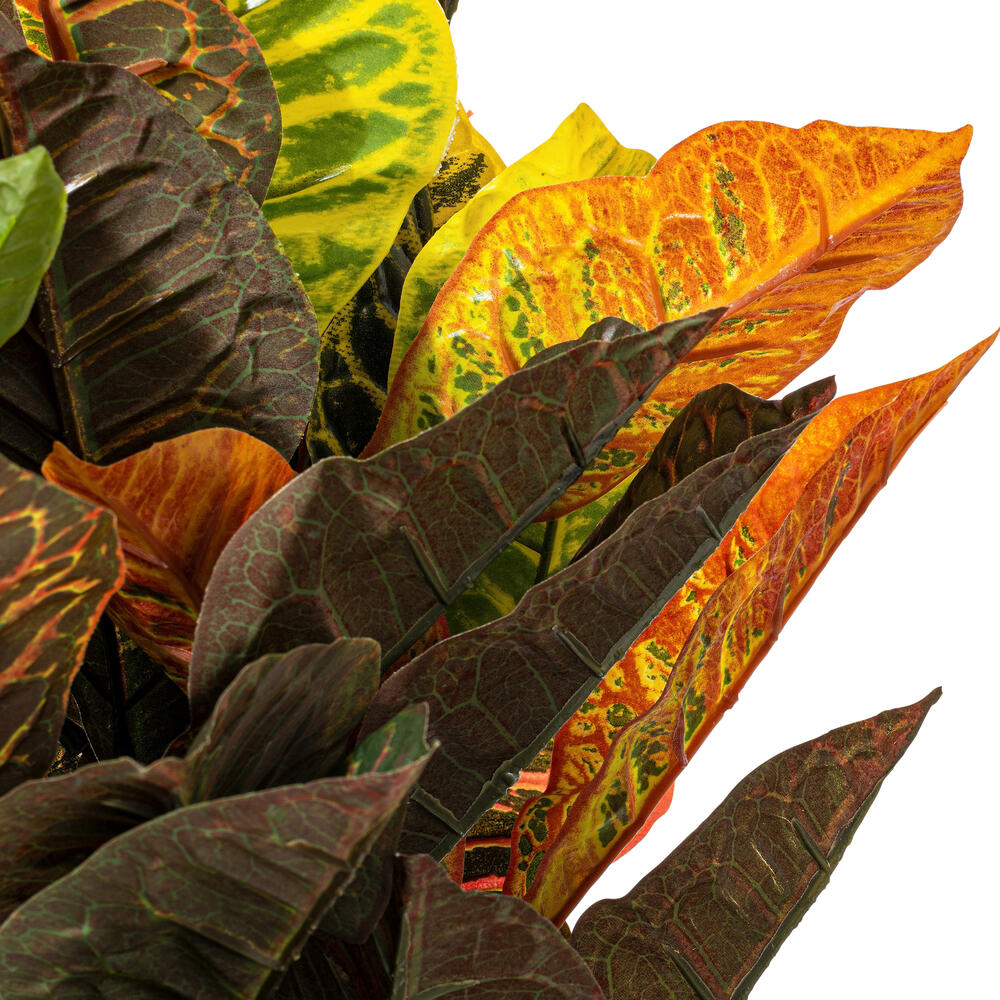 T161130 - Everyday Bushes Everyday Tree | Vickerman
