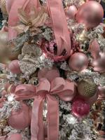 Picture of Blushing Holiday