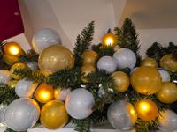 Picture of Golden Gleam Garland