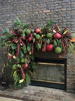 Picture of CRIMSON AND MOSS GARLAND